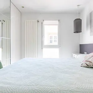  Apartamento Piso En Centro A 100m De La Playa